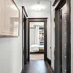 Stay Portland Collection - Fresh Belmont Charmer - 95 Walkscore