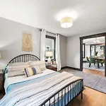 Stay Portland Collection - Fresh Belmont Charmer - 95 Walkscore